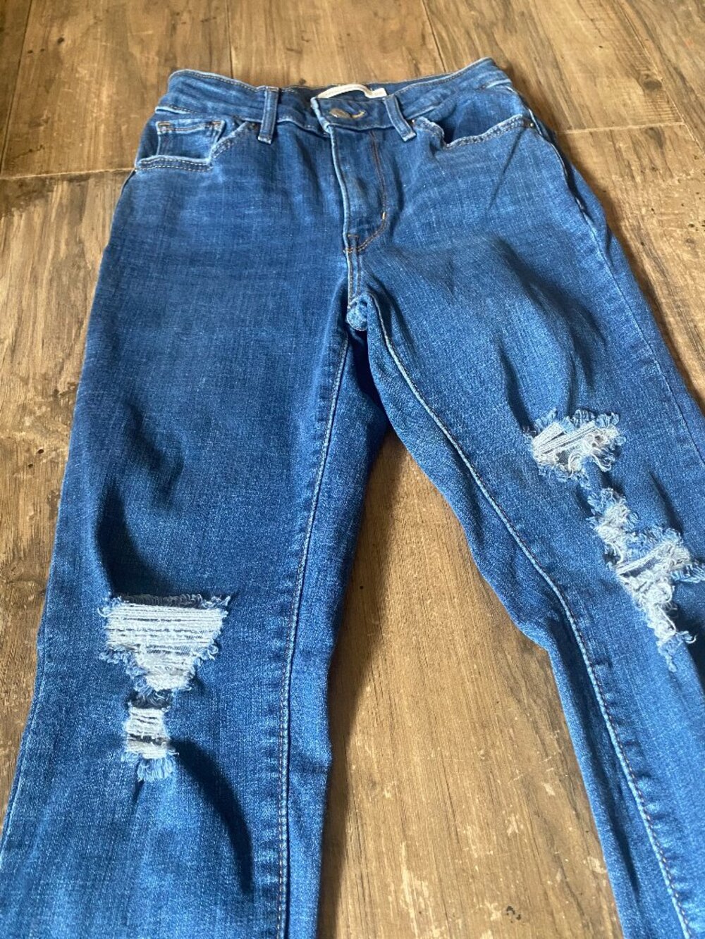 Levis Straus 721 High Rise Skinny Size: 26 x 30 (Pre-Owned)